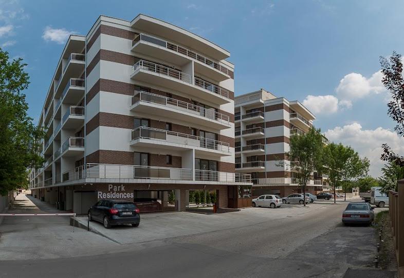 Park Residence 5, 2 Bedroom Apartment Bucareste Exterior foto